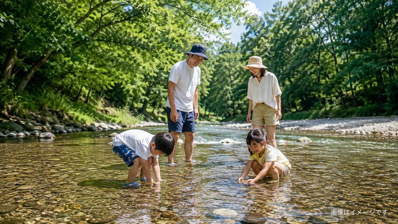 埼玉県日高市の高麗川と巾着田をイメージ