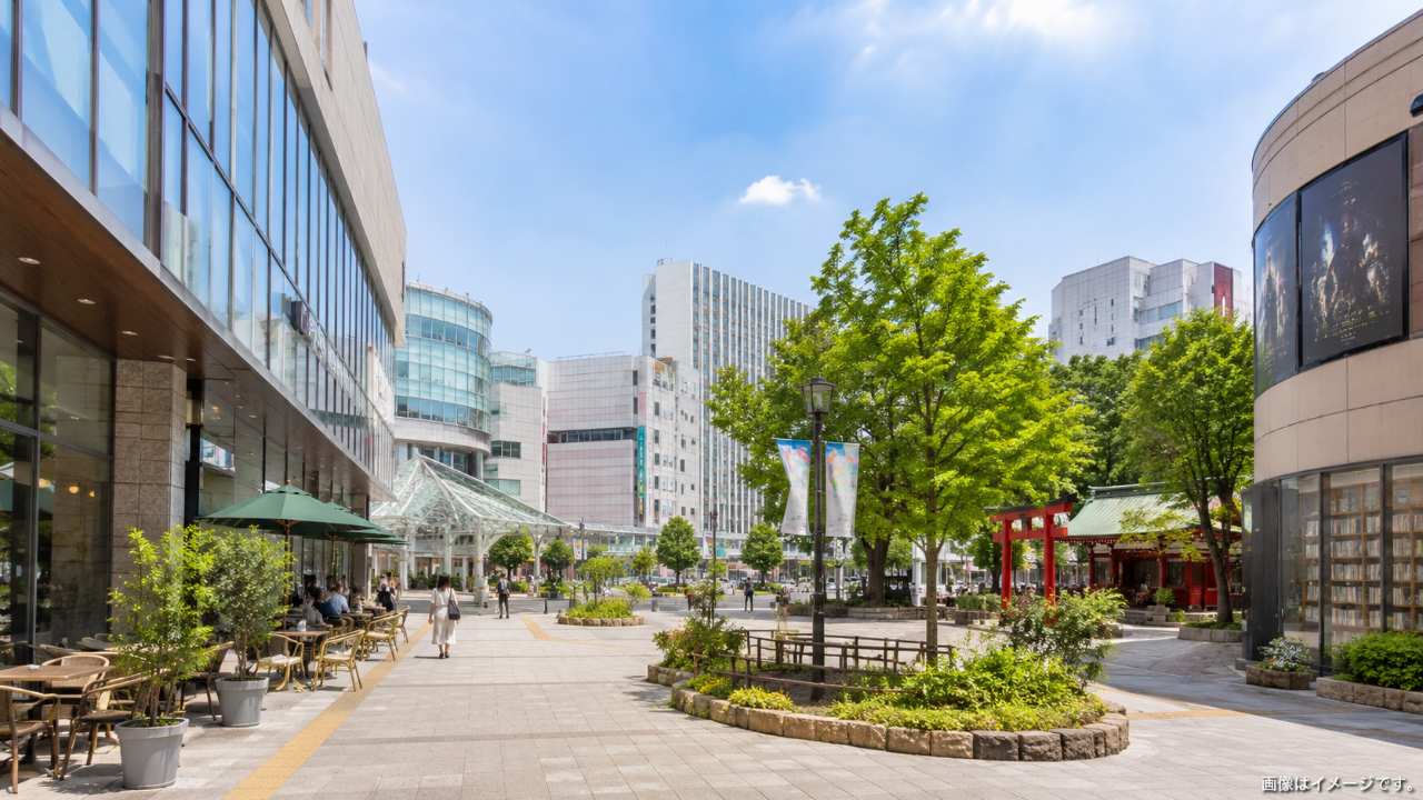 浦和駅周辺の駅前風景をイメージしたブログ用アイキャッチ画像